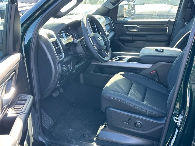 New 2027 RAM 1500 4x4 Crew Cab image 9
