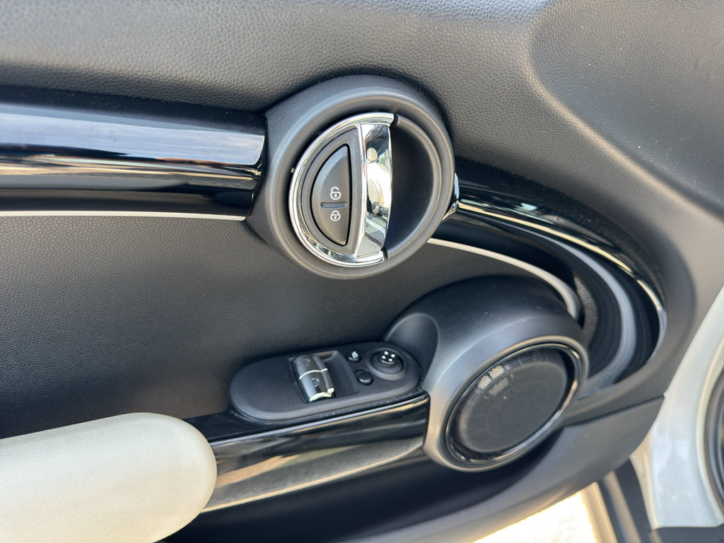 Used 2018 MINI Cooper S FWD image 20