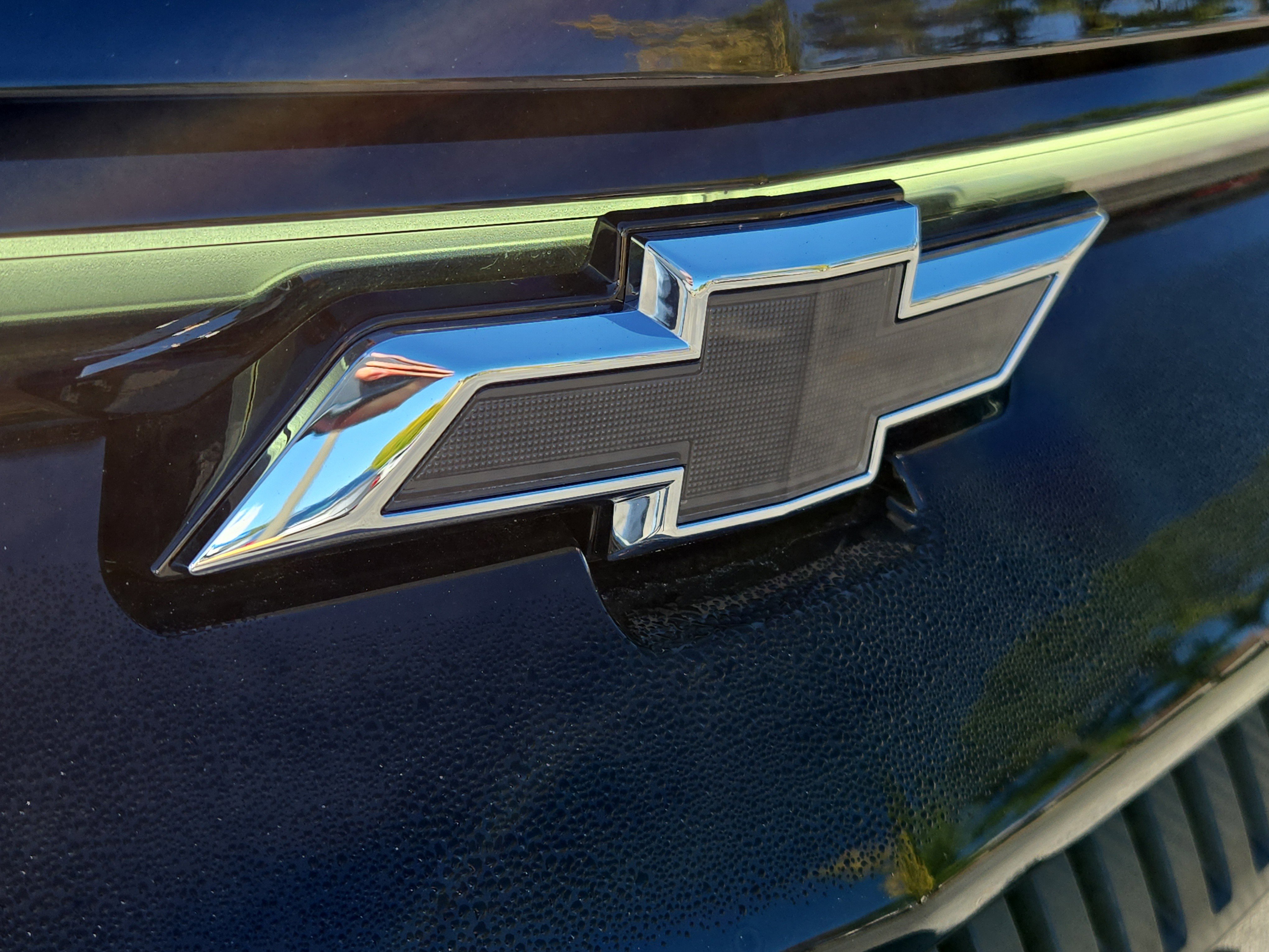 New 2025 Chevrolet Equinox EV RS image 17