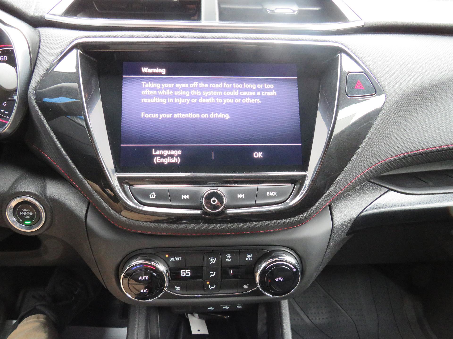 Used 2022 Chevrolet TrailBlazer RS w/ Technology Package image 5