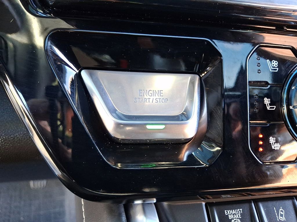 Used 2025 GMC Sierra 2500 Denali Ultimate image 28