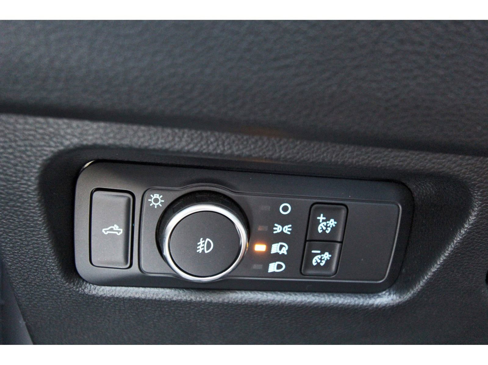 Used 2025 Ford Ranger XLT w/ Equipment Group 301A High RWD image 22