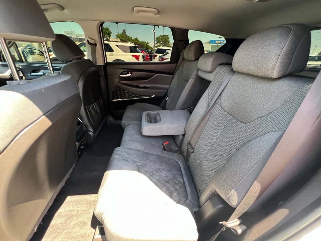 Used 2019 Hyundai Santa Fe SEL FWD image 21