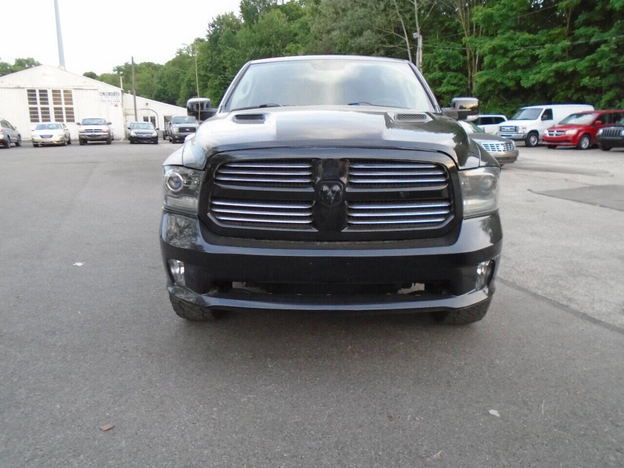 Used 2015 RAM 1500 Sport w/ Convenience Group image 3