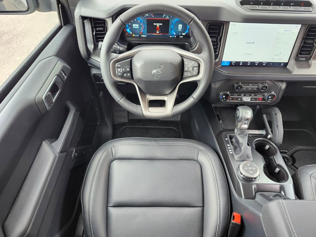 New 2025 Ford Bronco Badlands image 13