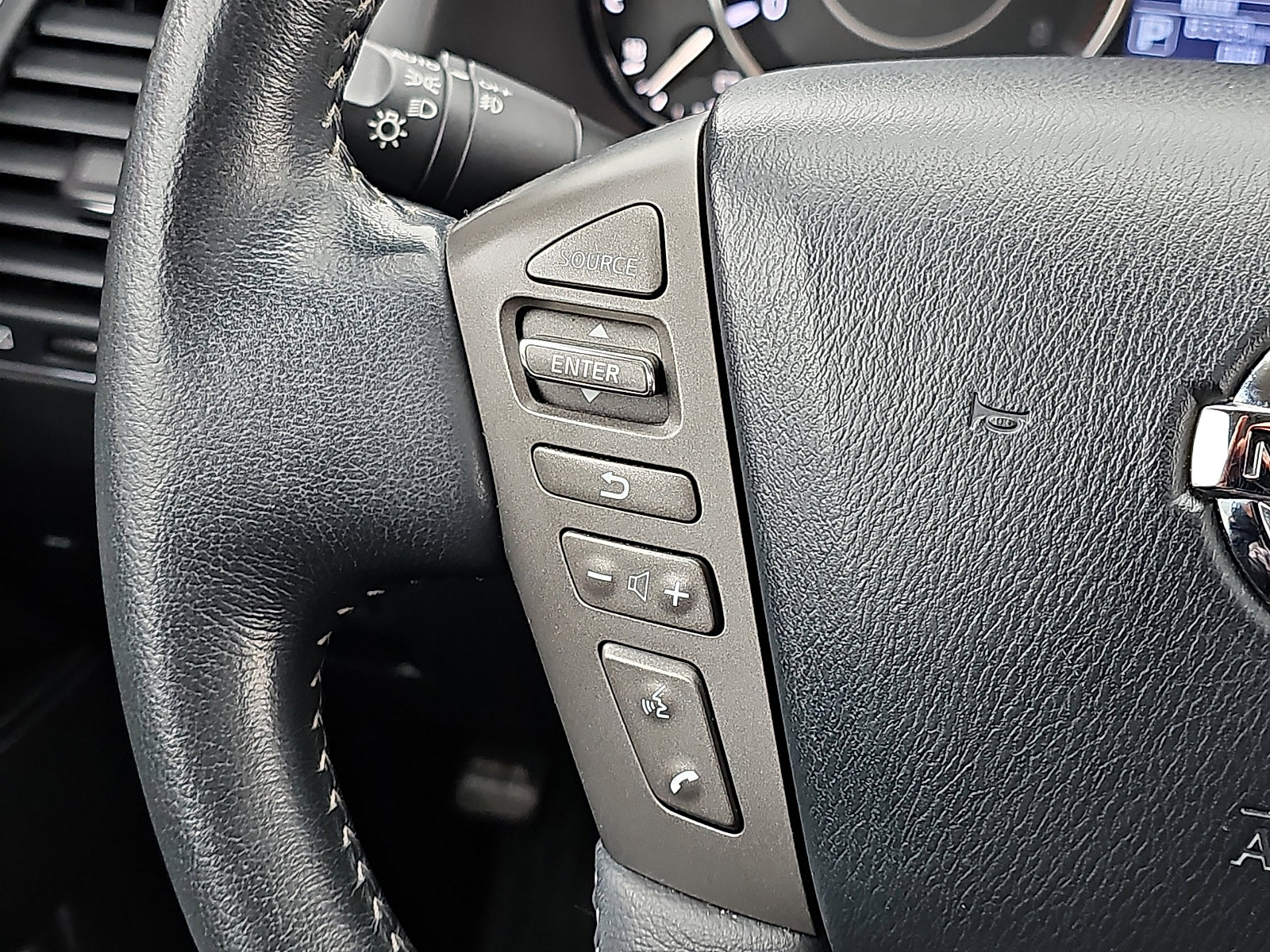 Used 2018 Nissan Armada Platinum w/ Captain Seat Package image 26