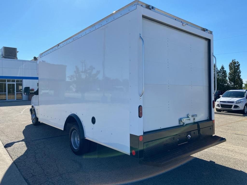 New 2025 Chevrolet Express 3500 w/ Power Convenience Package image 4