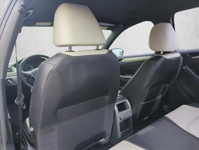 Used 2016 Volkswagen Jetta Sport image 19