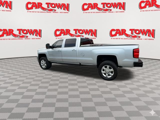 Used 2019 Chevrolet Silverado 2500 LTZ w/ Duramax Plus Package AWD/4WD image 6