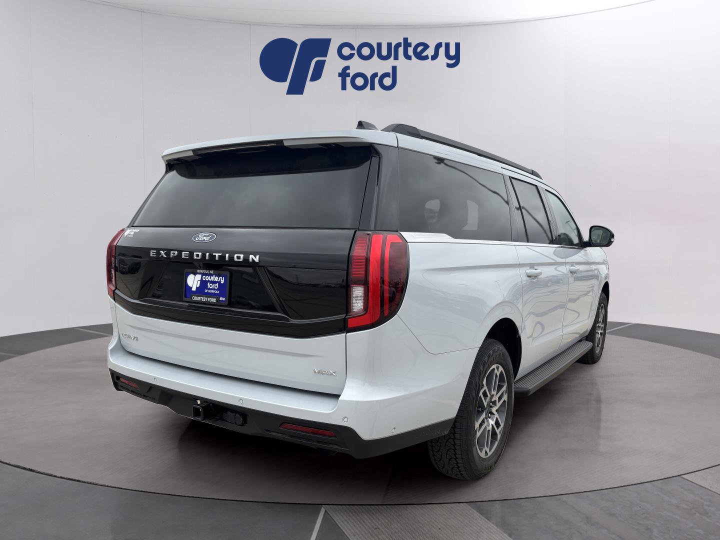 New 2025 Ford Expedition Max Active AWD/4WD image 7