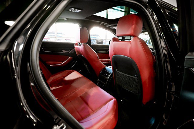 Used 2024 Jaguar XF R-Dynamic SE image 23