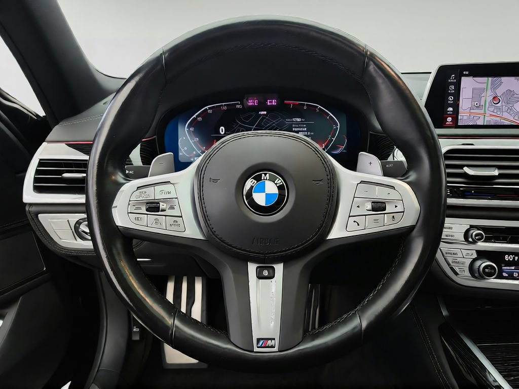 Used 2022 BMW 740i xDrive w/ M Sport Package AWD/4WD image 15