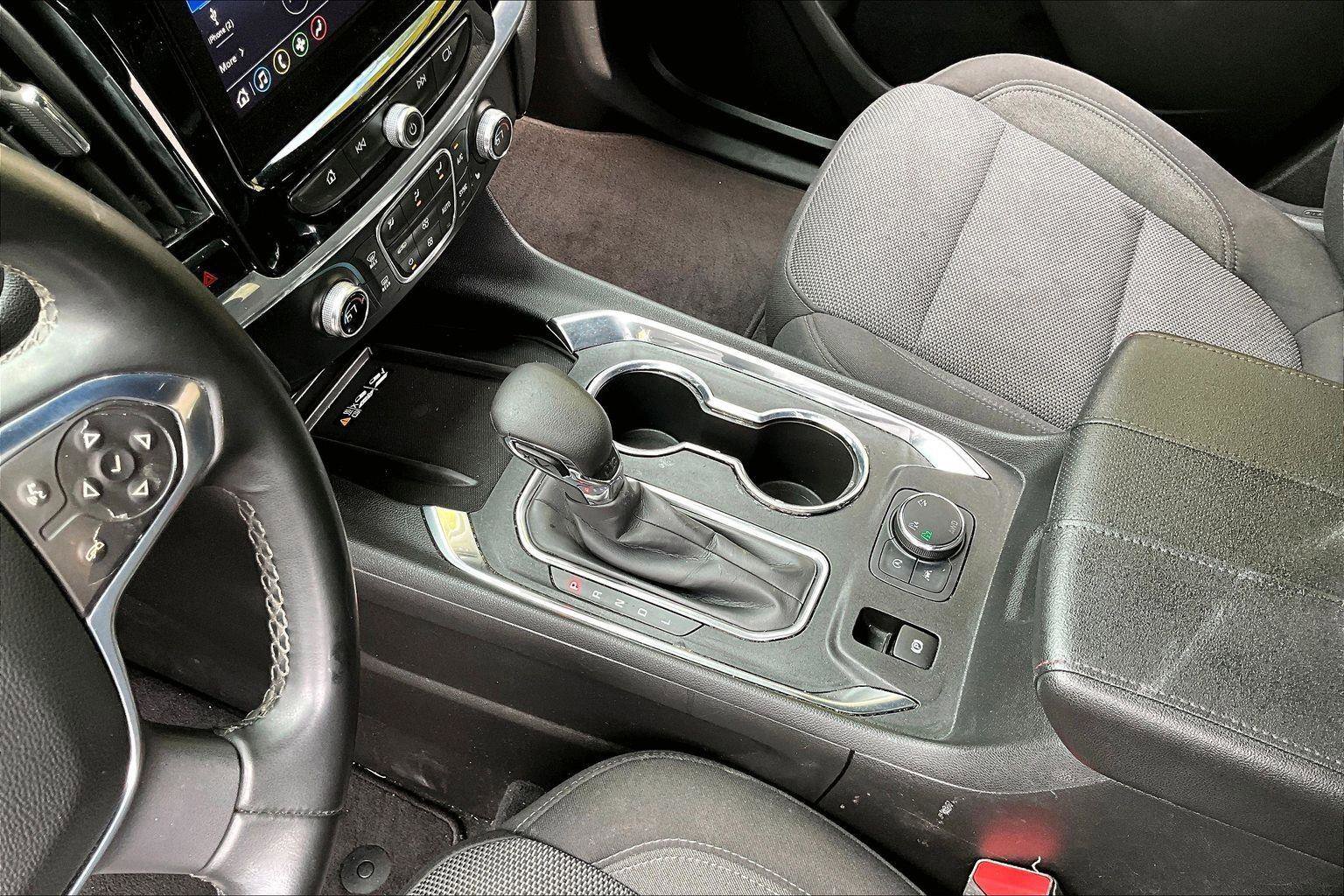 Used 2023 Chevrolet Traverse LT AWD/4WD image 15