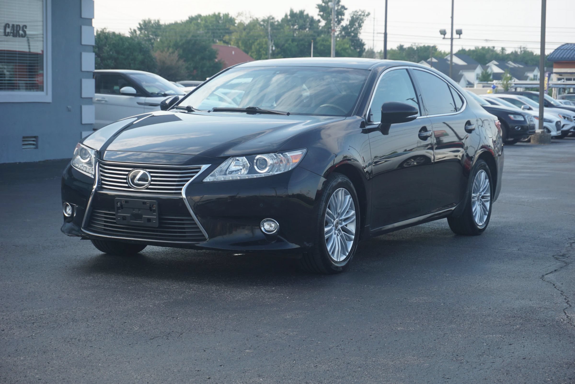 Used 2014 Lexus ES 350 w/ Luxury Package