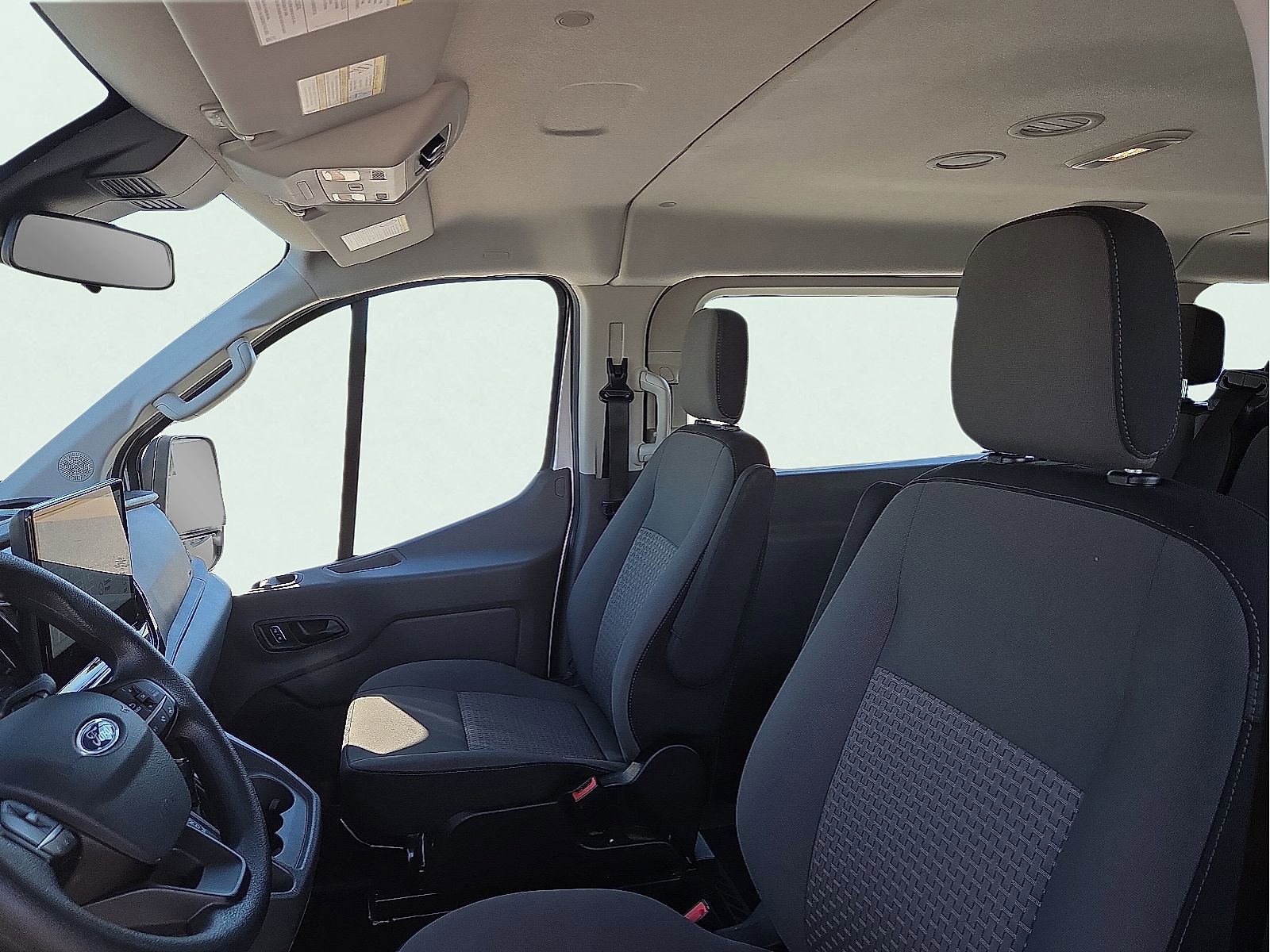 Used 2024 Ford Transit 350 XLT RWD image 13