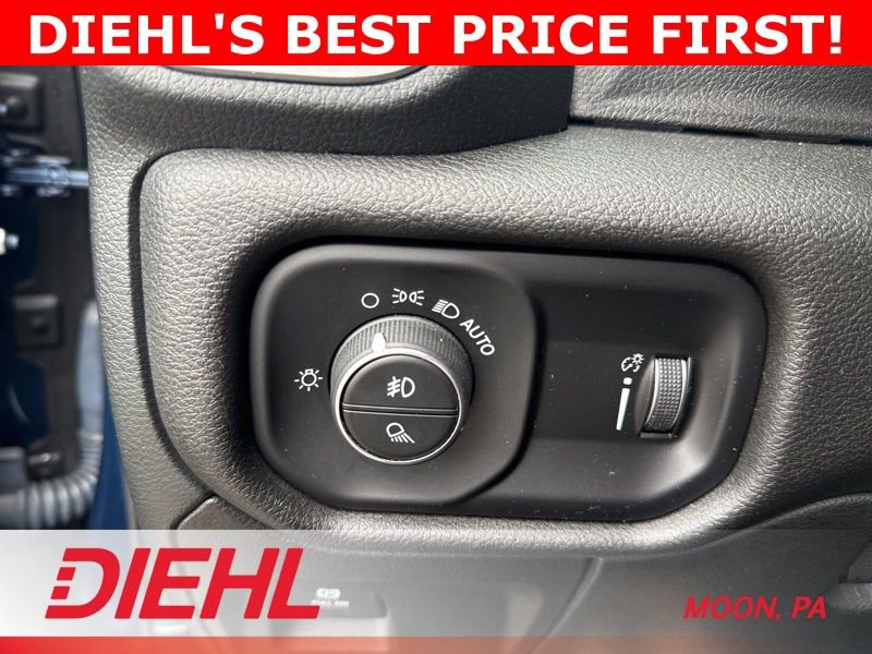 Used 2020 RAM 1500 Big Horn AWD/4WD image 13