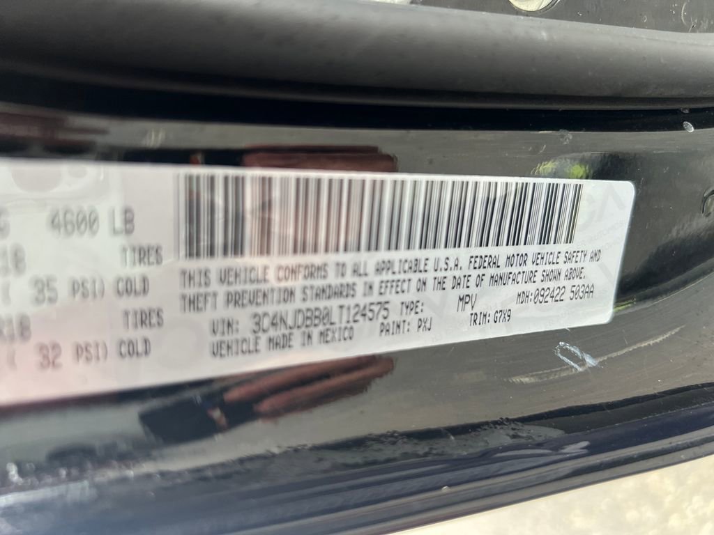 Used 2020 Jeep Compass Altitude image 23