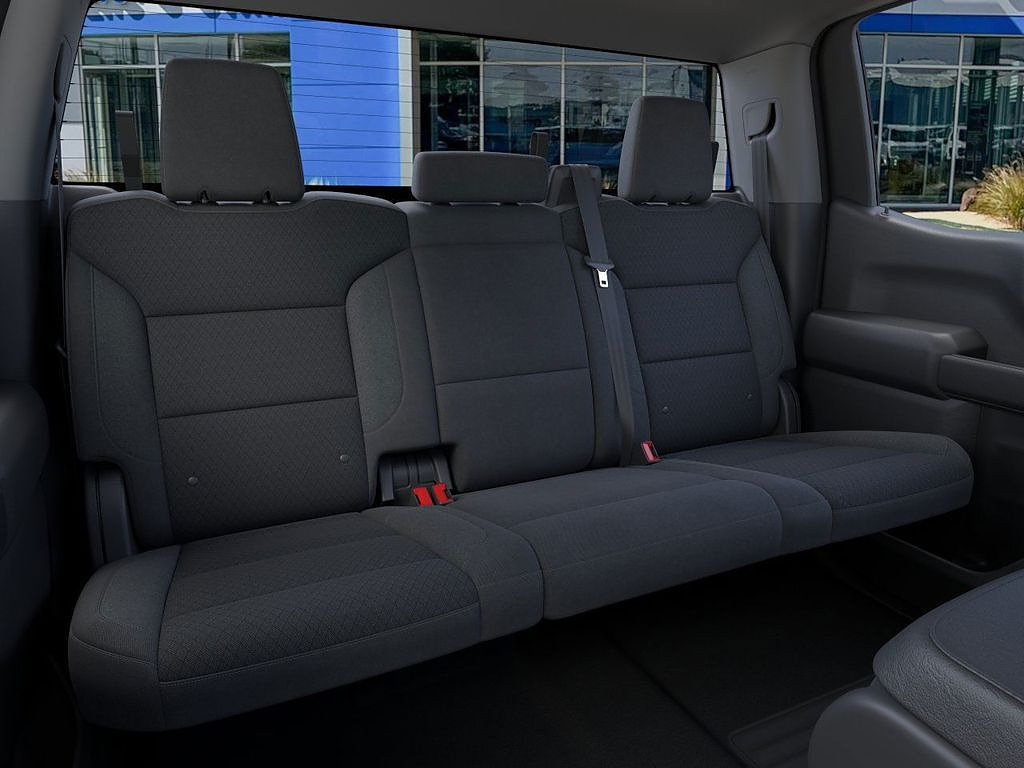 New 2026 Chevrolet Silverado 1500 Custom AWD/4WD image 17
