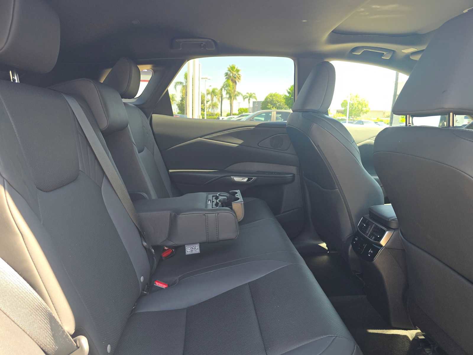 Used 2025 Lexus RX 350 FWD image 12