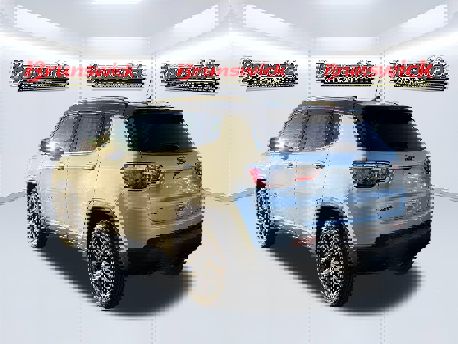 New 2026 Jeep Compass Limited image 4