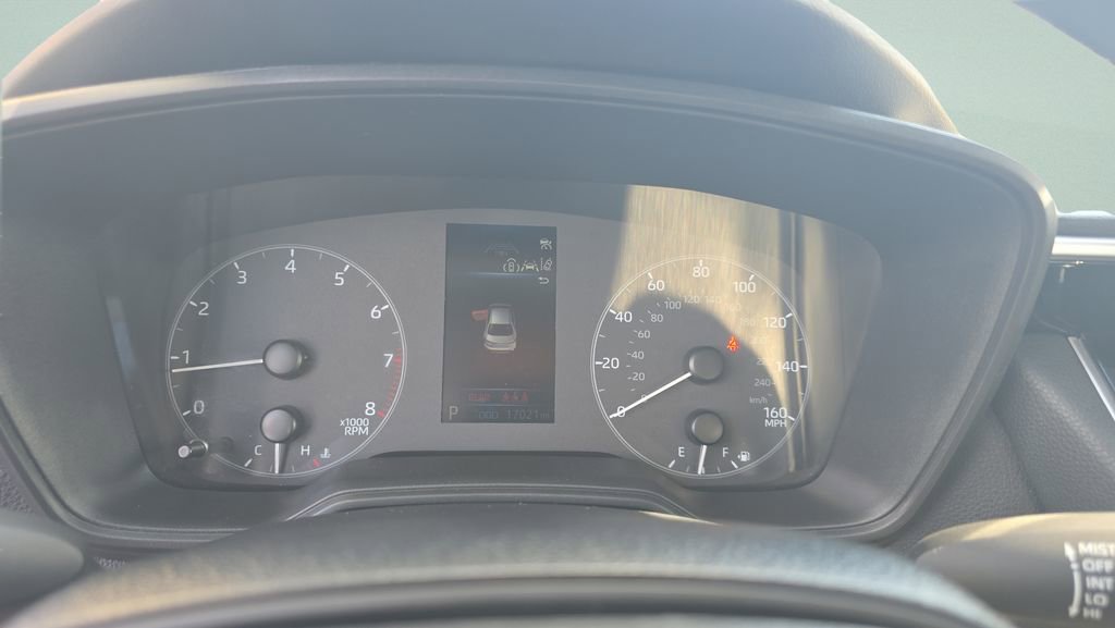 Used 2024 Toyota Corolla LE FWD image 22