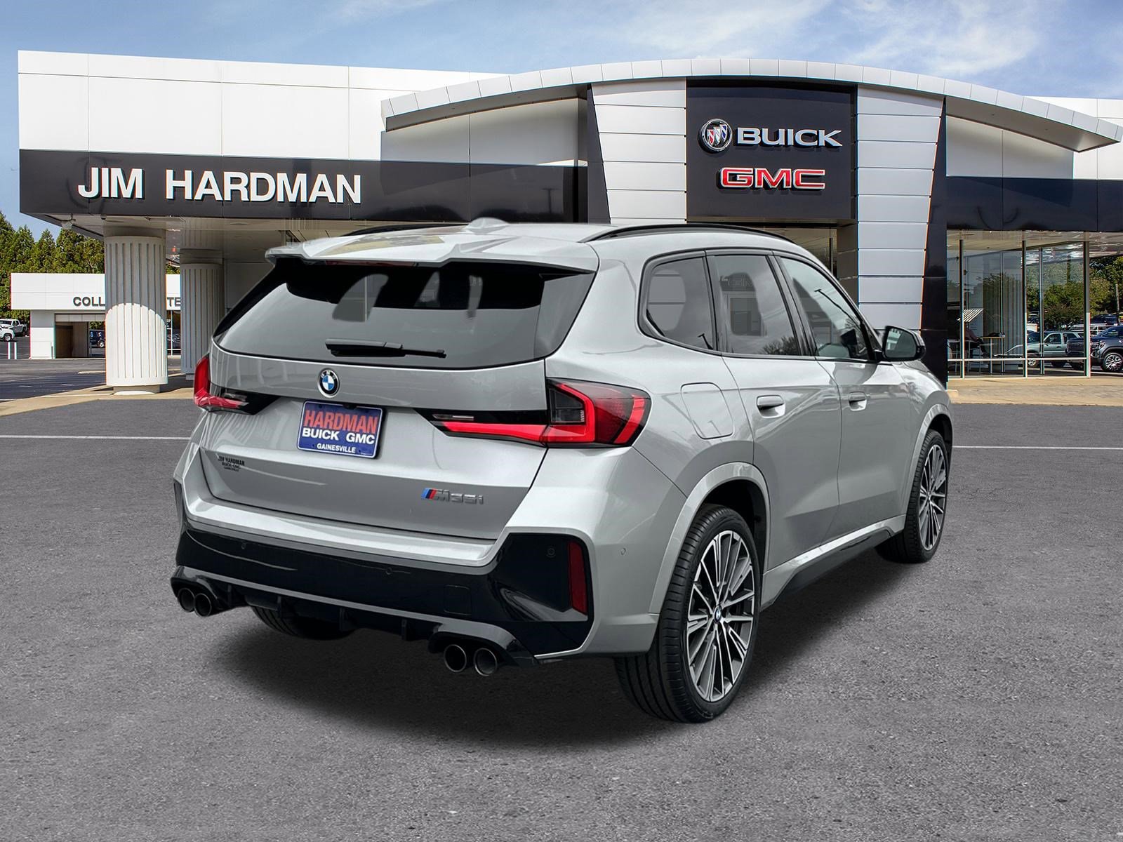 Used 2025 BMW X1 M35i w/ Premium Package image 7