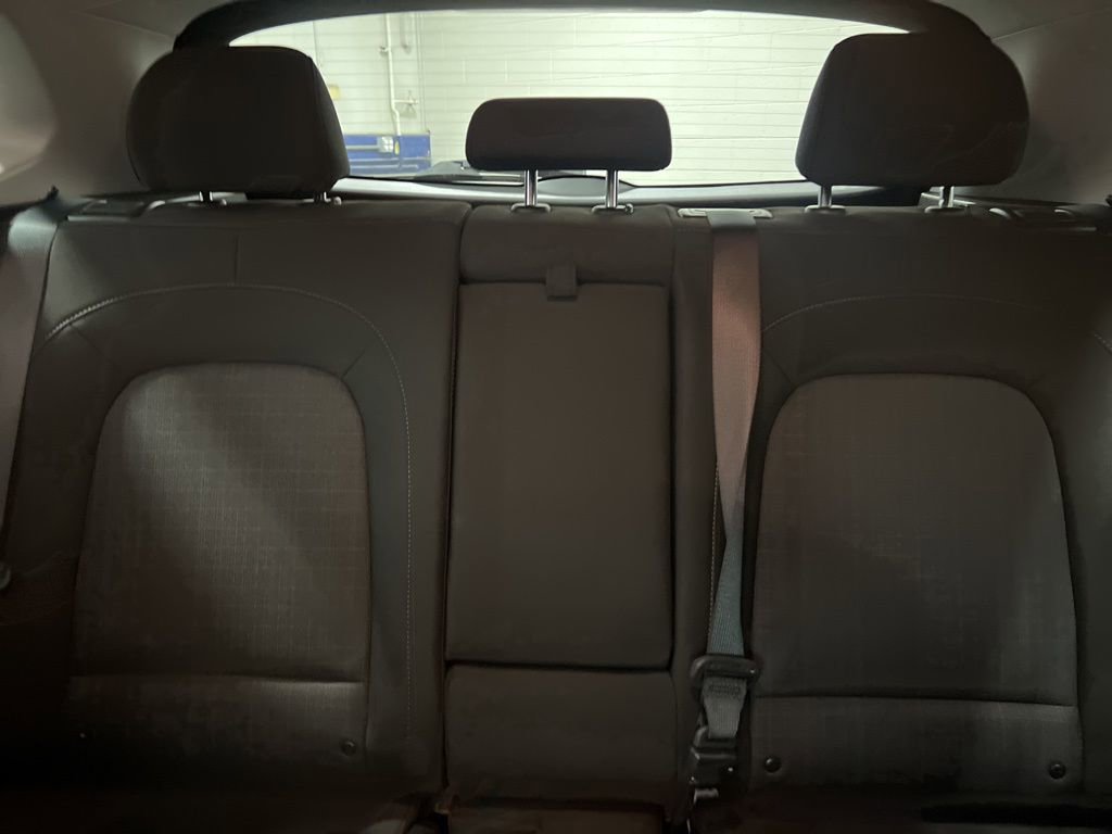 Used 2023 Hyundai Kona SEL image 15