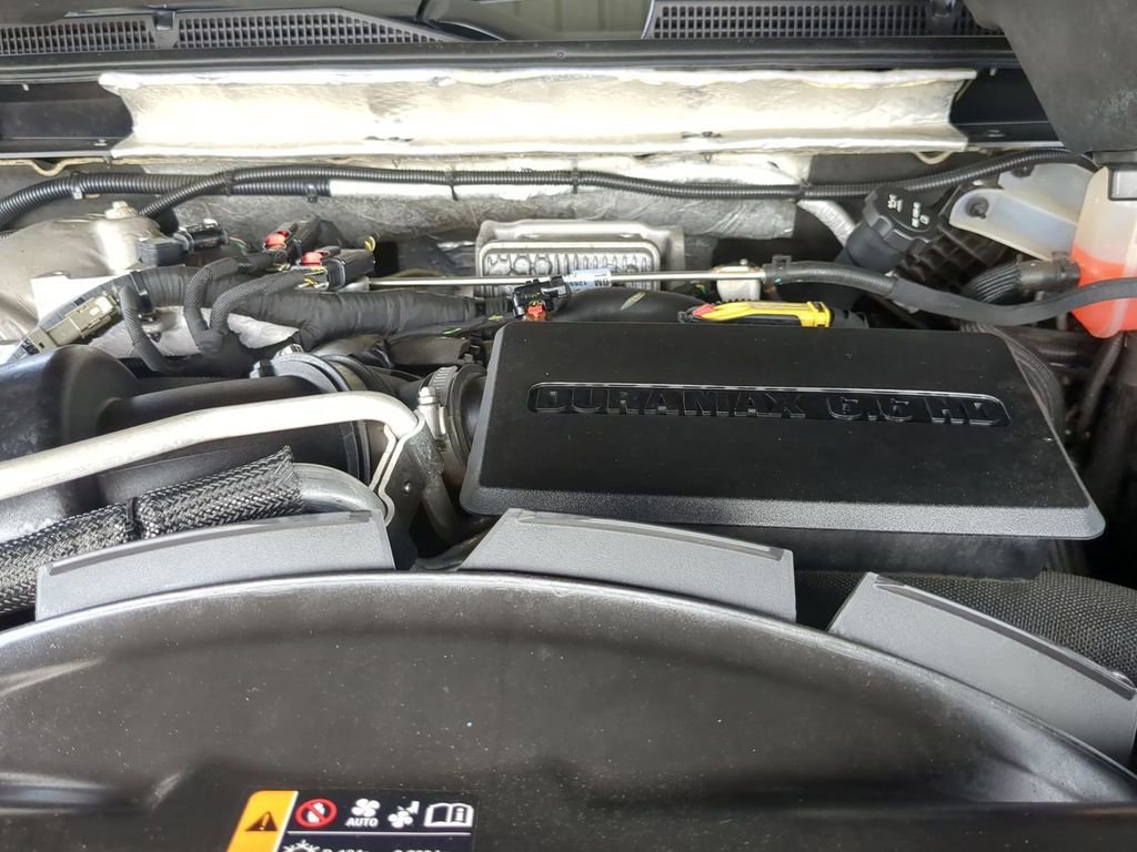 Used 2020 GMC Sierra 2500 Denali w/ Denali Ultimate Package image 10