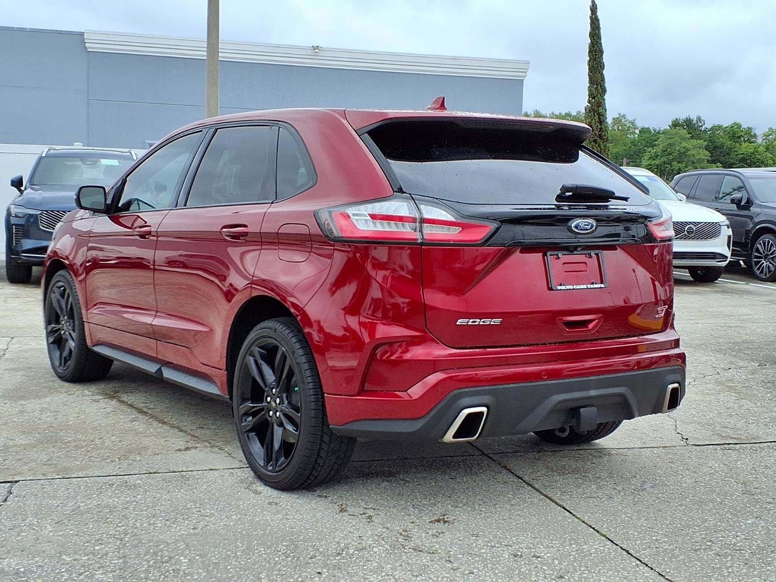 Used 2019 Ford Edge ST w/ Equipment Group 401A image 5