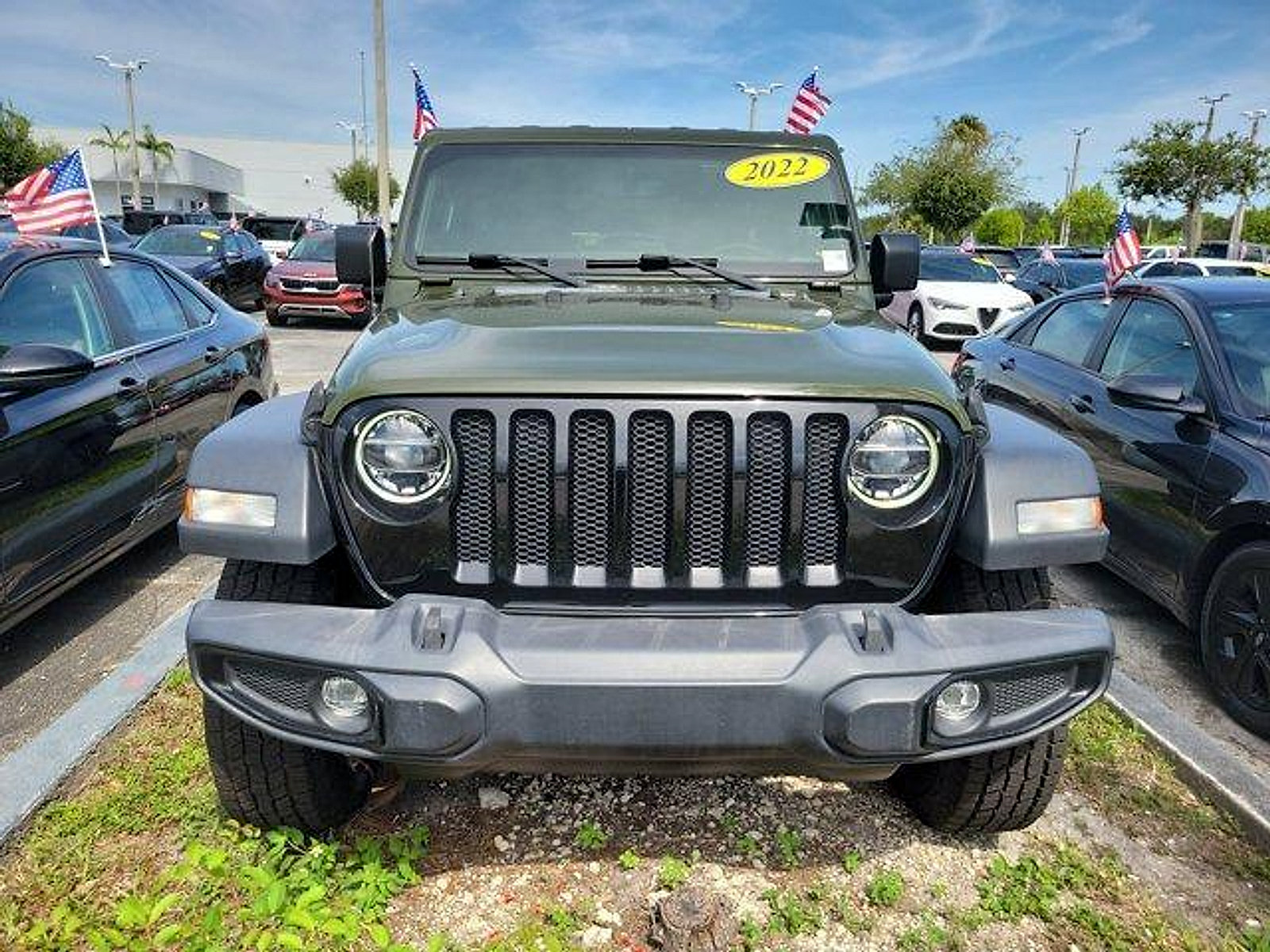 Used 2022 Jeep Wrangler Unlimited Sport AWD/4WD image 2