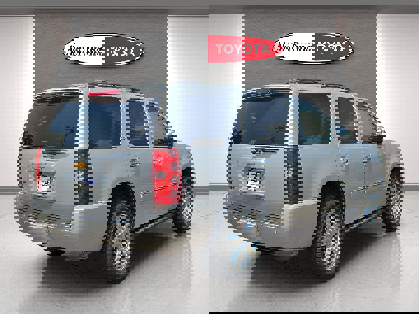 Used 2014 Chevrolet Tahoe LTZ RWD image 6