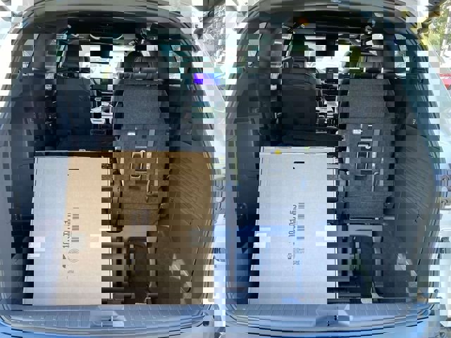 New 2026 Toyota Sienna Platinum image 5