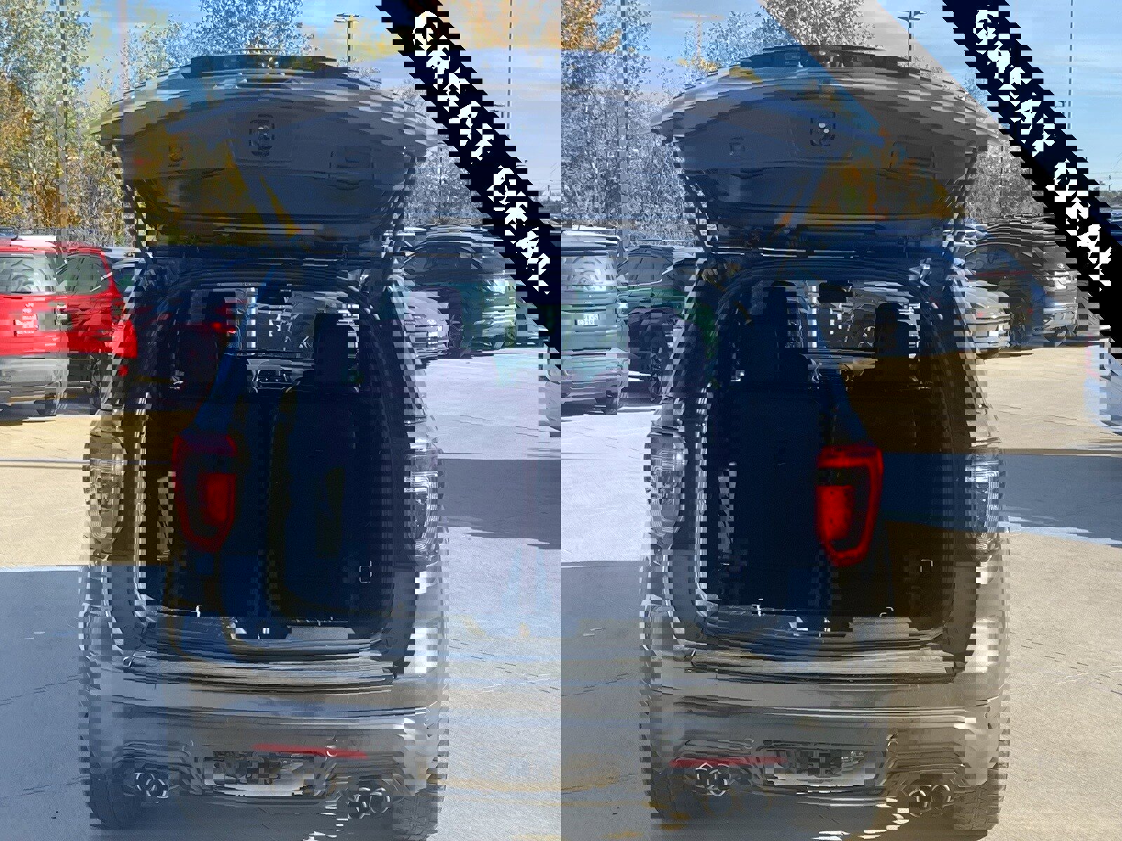 Used 2018 Ford Explorer Sport image 15