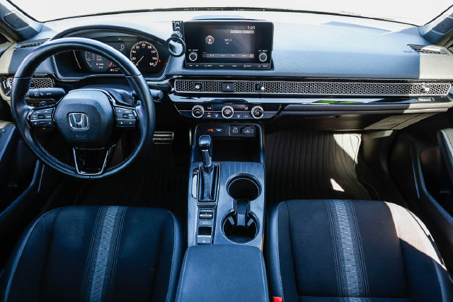 Used 2022 Honda Civic Sport image 12