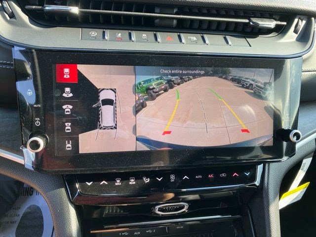 New 2026 Jeep Grand Cherokee Limited AWD/4WD image 21