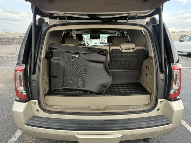 Used 2016 GMC Yukon SLT w/ Open Road Package image 7