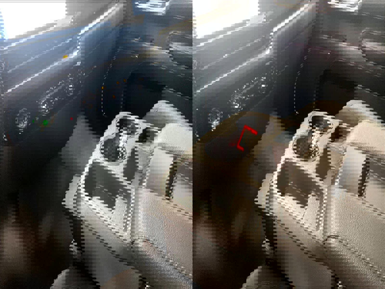 Used 2023 Chevrolet Silverado 1500 LT image 20