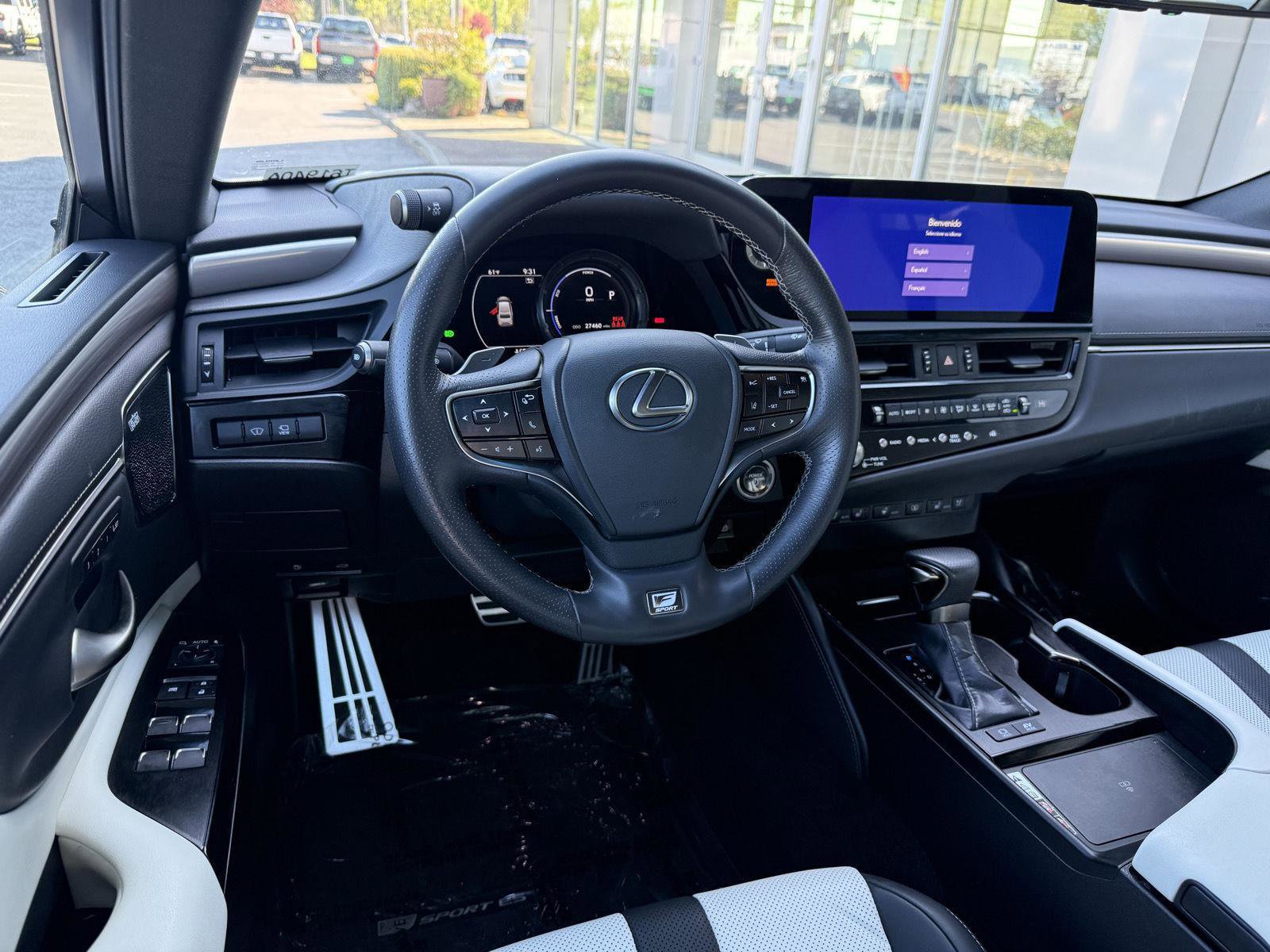 Used 2024 Lexus ES 300h F Sport FWD image 15
