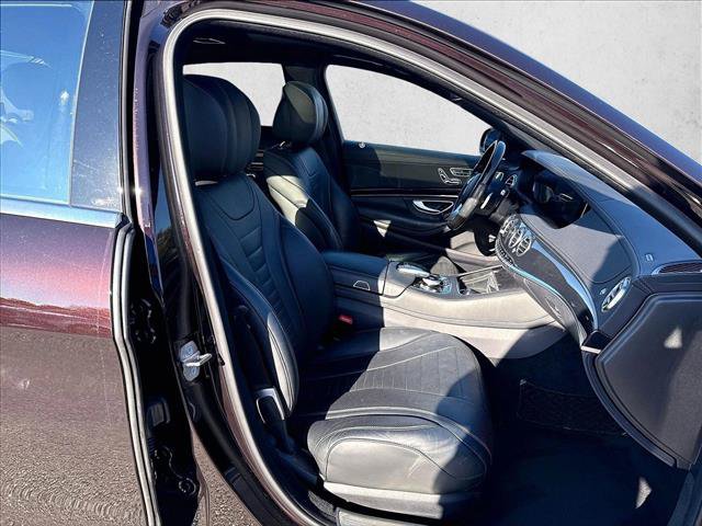 Used 2019 Mercedes-Benz S 560 Sedan image 9