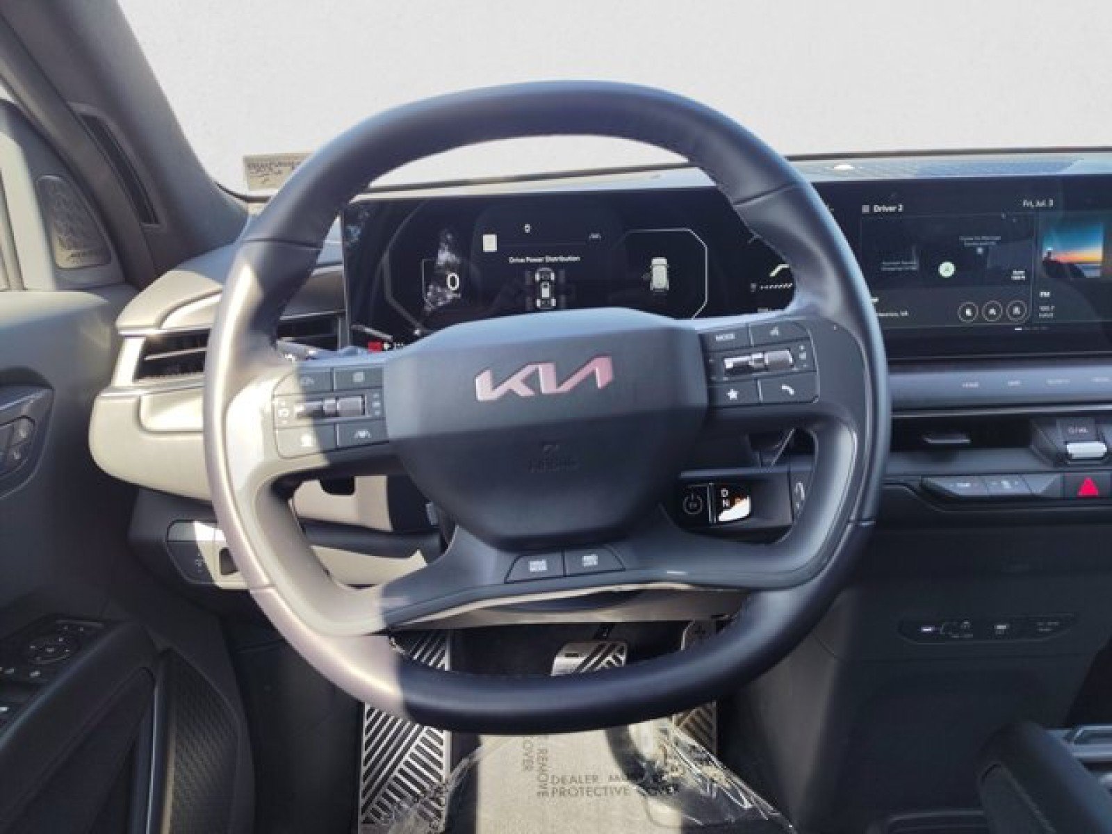 Used 2025 Kia EV9 GT-Line AWD/4WD image 15