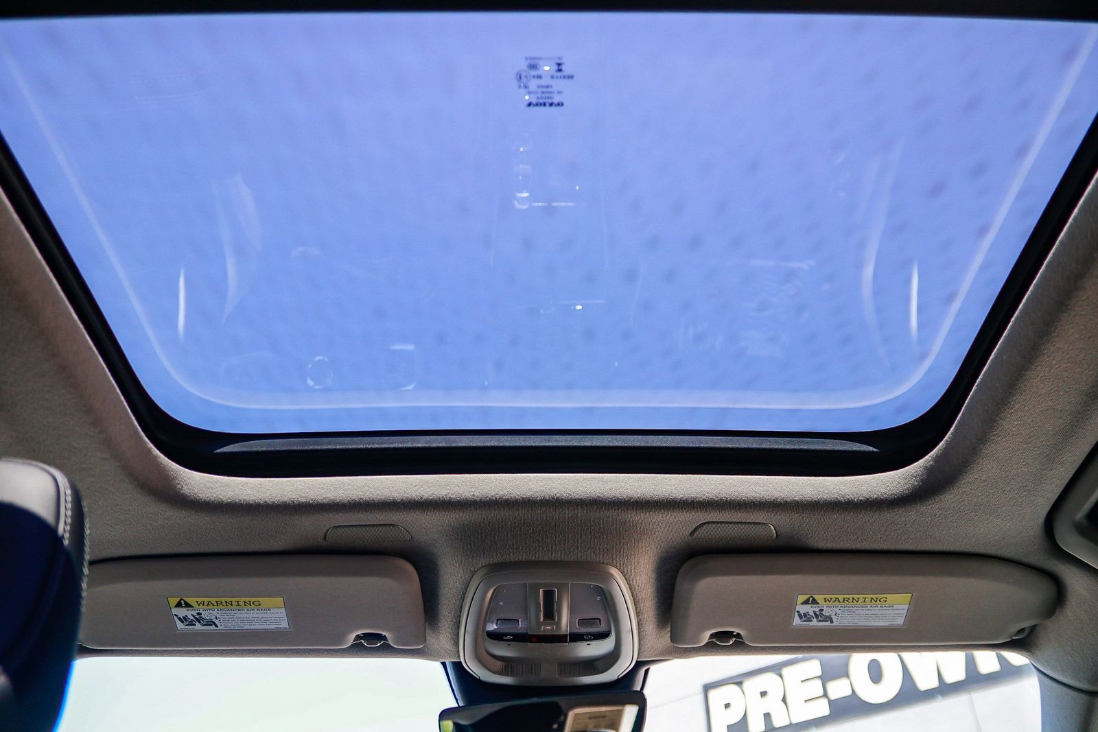 Used 2026 Volvo XC40 B5 Ultra image 17