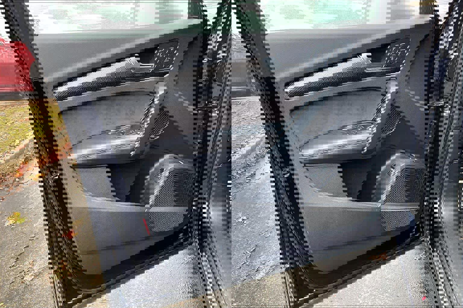 Used 2018 Audi SQ5 Premium Plus w/ S Sport Package image 24