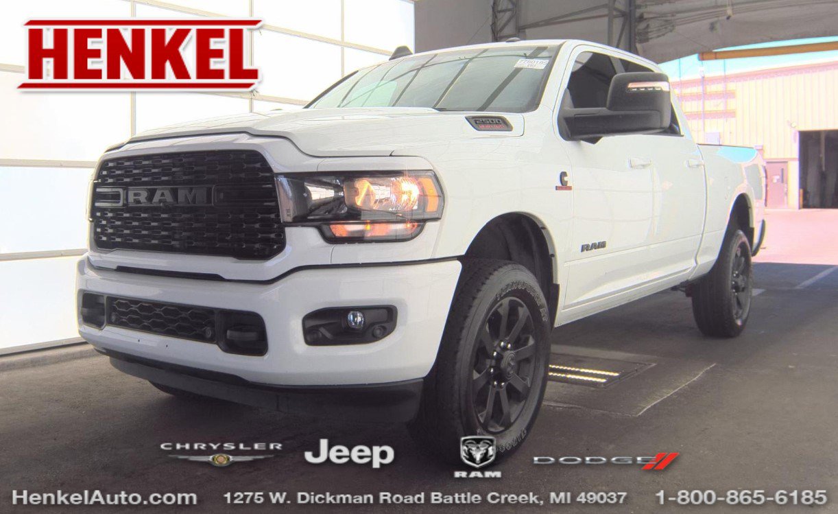 Used 2024 RAM 2500 Big Horn w/ Night Edition AWD/4WD image 1