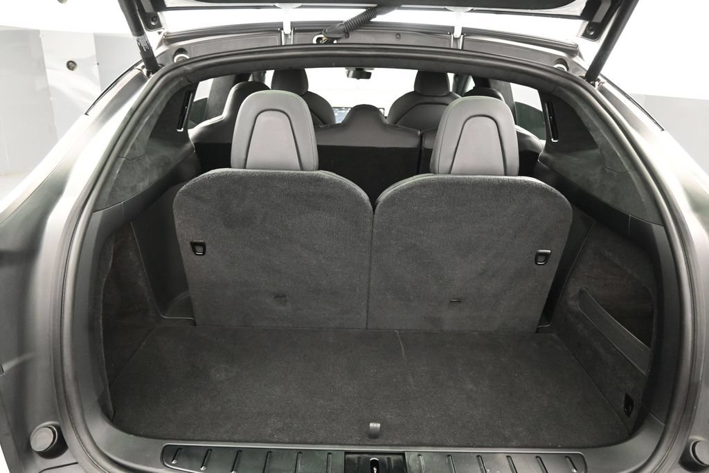 Used 2023 Tesla Model X AWD/4WD image 31
