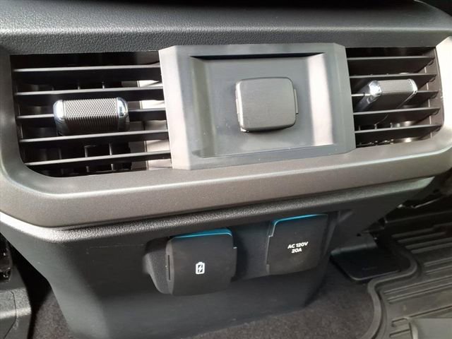 Used 2024 Ford F150 Lariat w/ Bed Utility Package image 18