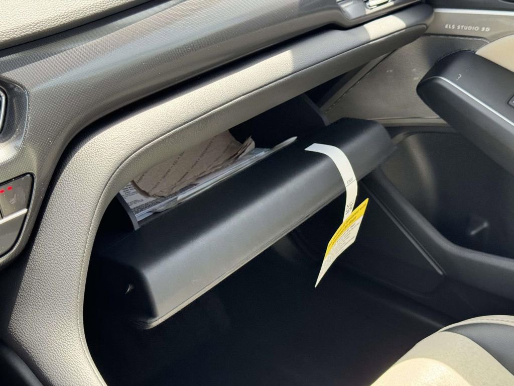 Certified 2025 Acura Integra A-Spec FWD image 33