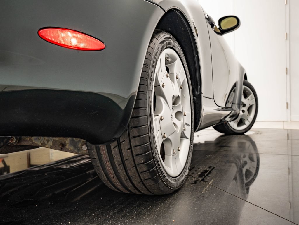 Used 2004 Lexus SC 430 Convertible RWD image 56