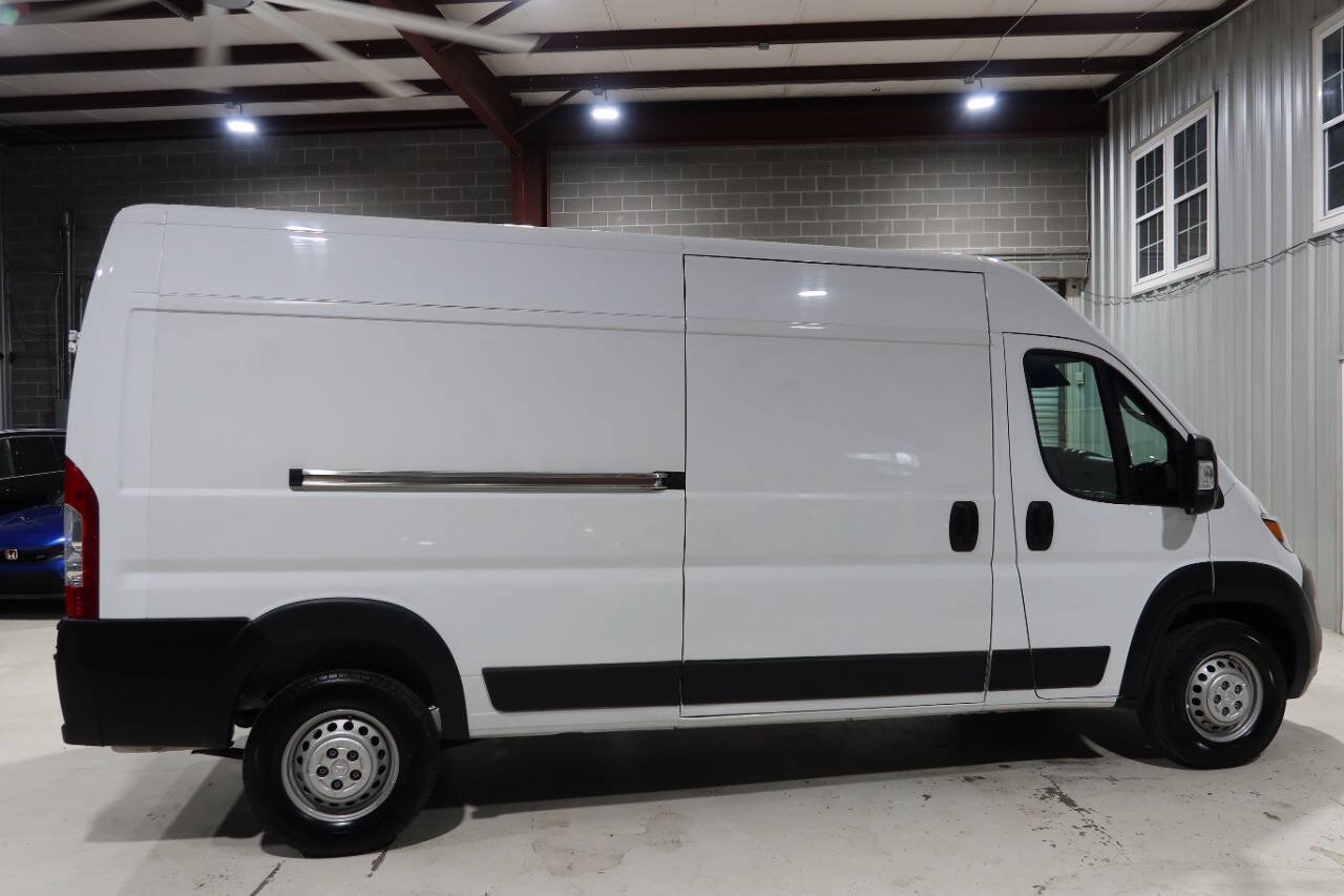 Used 2024 RAM ProMaster 2500 w/ Convenience Group FWD image 6