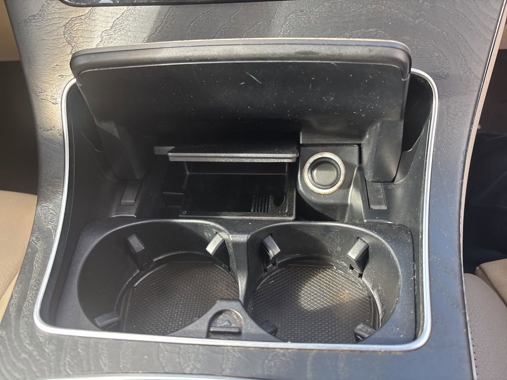 Used 2018 Mercedes-Benz GLC 43 AMG 4MATIC image 32