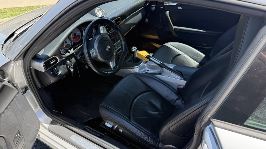 Used 2007 Porsche 911 Turbo AWD/4WD image 3